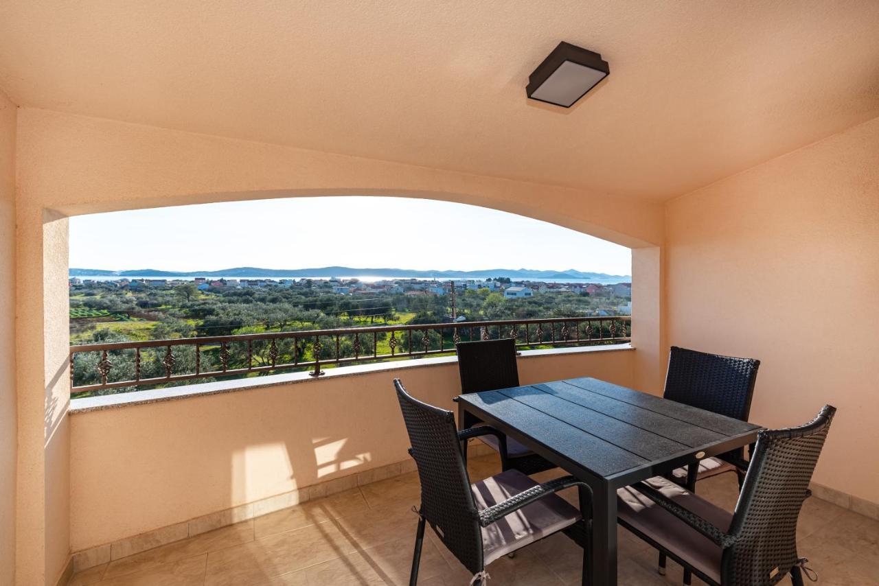 Poseidon Apartmani Bibinje Exterior foto